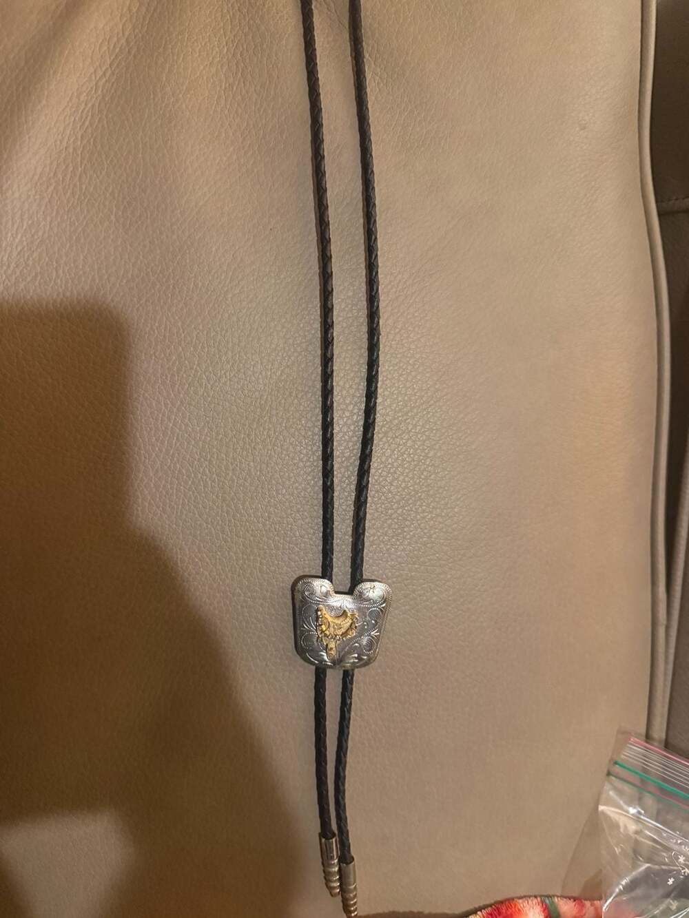 Vintage Western Silver & Gold Tone Engraved Saddle Bolo Tie